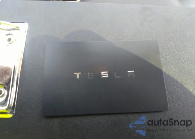 5YJ3E1EA0JF013727: 36979450