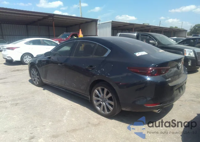 3MZBPABL8MM254413: 36981793