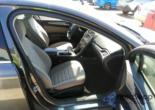 3FA6P0G74LR103778: 36987448