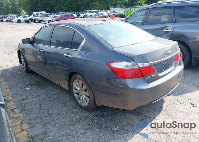 1HGCR2F81DA278127: 36990184