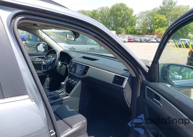 1V2KR2CA0JC576975: 37004417