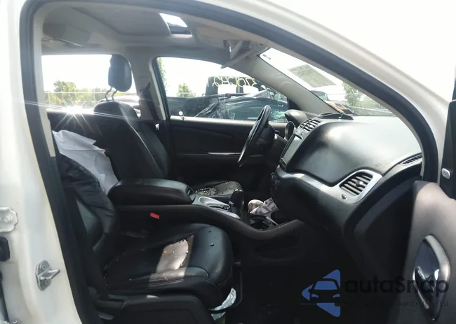 3C4PDDEG0HT583538: 37012421