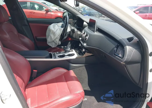 KNAE55LC2L6073380: 37029275