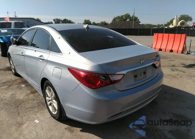 5NPEB4AC1DH695422: 37043852