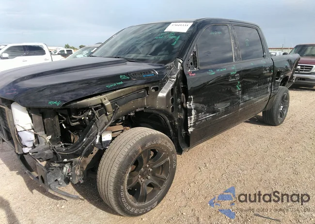 1C6RREFT1NN197841: 37049335