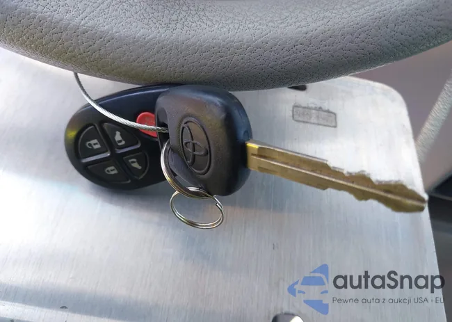 5TDKK3DCXCS226850: 37051880