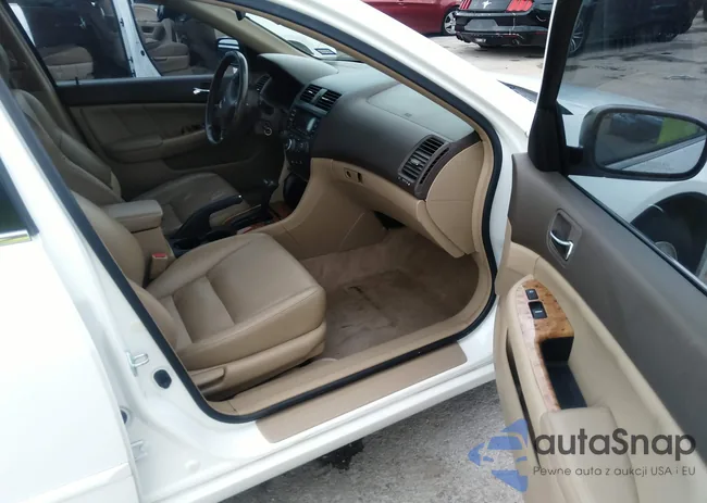 JHMCM56663C011998: 37051353