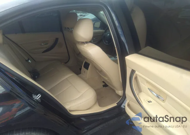 WBA3A5G55DNP26709: 37057796