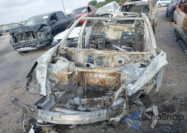 5YJ3E1EAXJF108229: 37061026