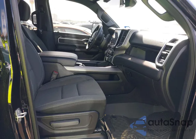 1C6RREFM8NN472467: 37069113