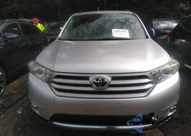 5TDBK3EH5CS146690: 37073577