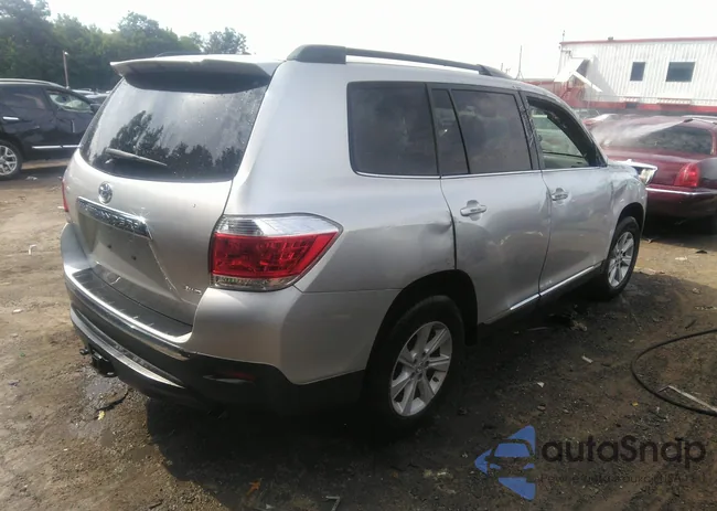 5TDBK3EH5CS146690: 37073577