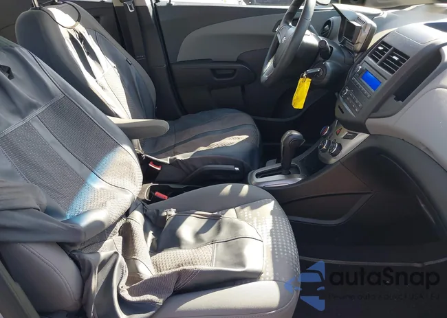 1G1JA5SH5D4246230: 37073991