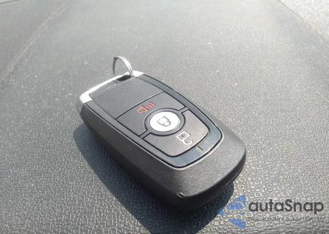 MAJ6P1UL0JC176536: 37075850