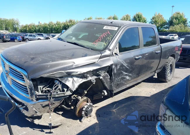 3C6UR5DL4GG182906: 37077414