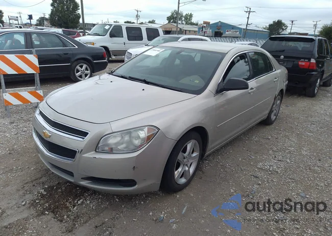 1G1ZB5EB3AF279492: 37081988