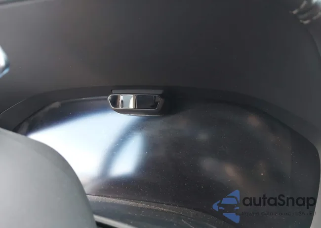 WBAFY4C54KBX39751: 37082744