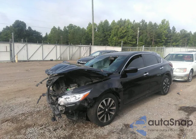 1N4AL3AP3JC187488: 37082919