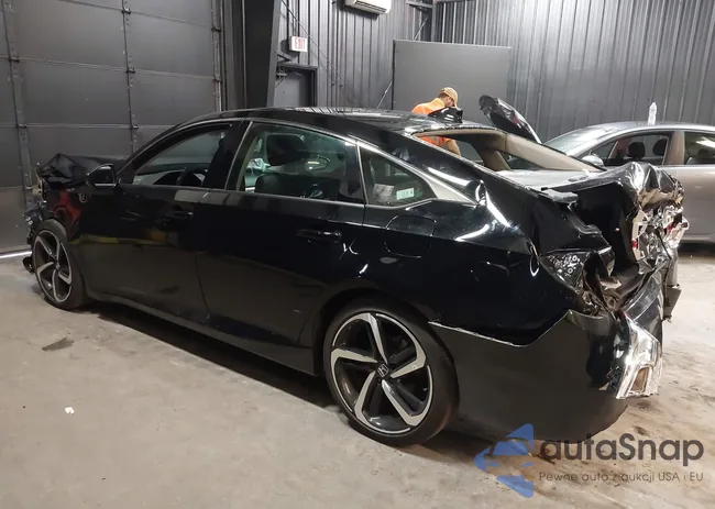 1HGCV1F45NA088920: 37096566