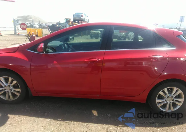 KMHD35LE8DU111208: 37097781