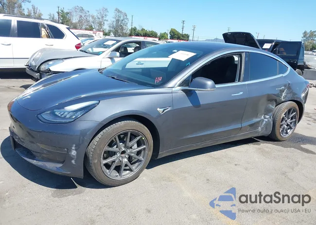 5YJ3E1EA7JF158294: 37108067