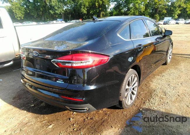 3FA6P0T99KR276668: 37121255