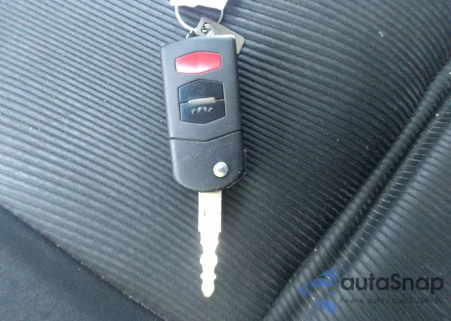 JM3TB2BAXD0401545: 37135501