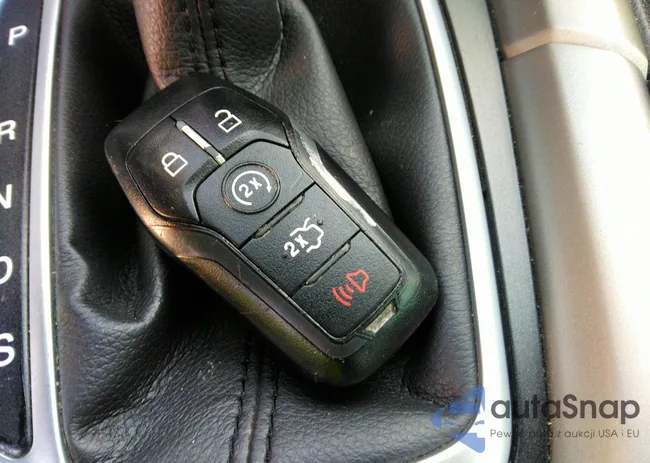 3FA6P0HD1GR105563: 37145480