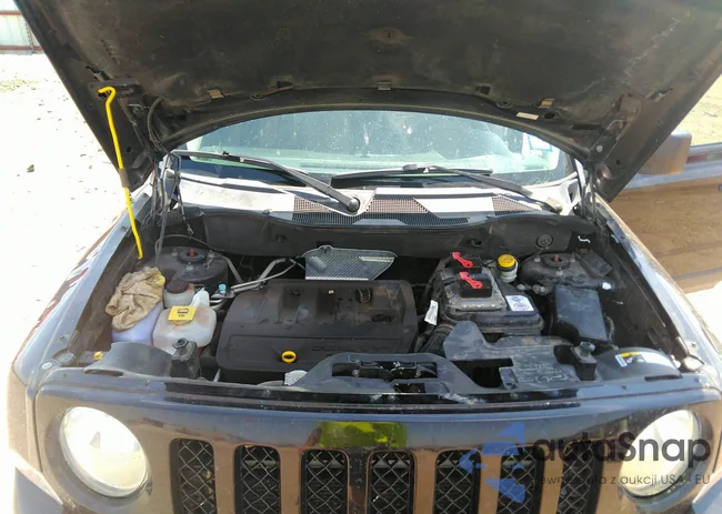 1C4NJPBBXED737328: 37155303