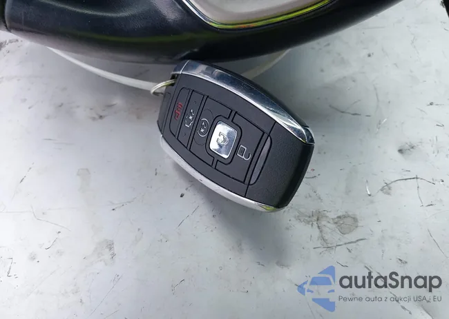 5LMCJ2C93HUL69352: 37214084