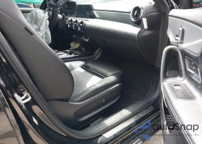 WDD3G4FB9KW019306: 37220822