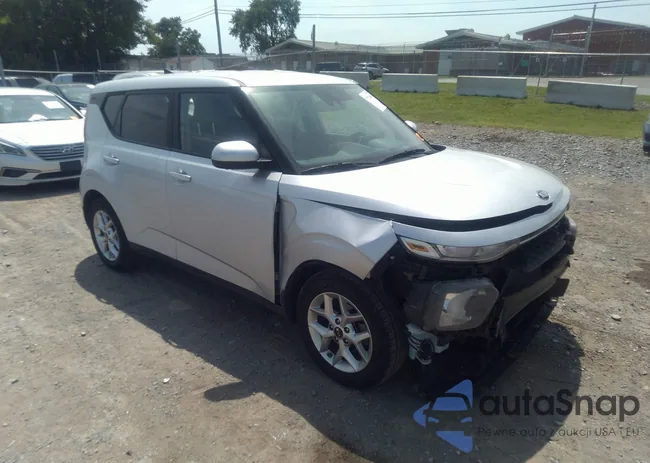 KNDJ23AU8M7781994: 37230845