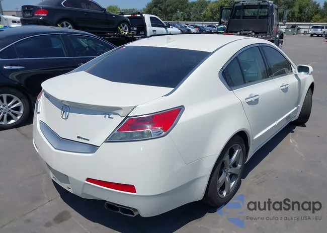 19UUA9F51BA000755: 37236807