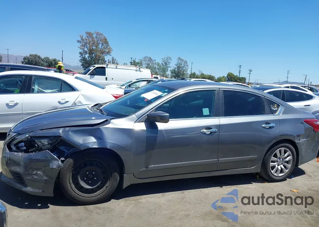 1N4AL3AP2JC261614: 37249554