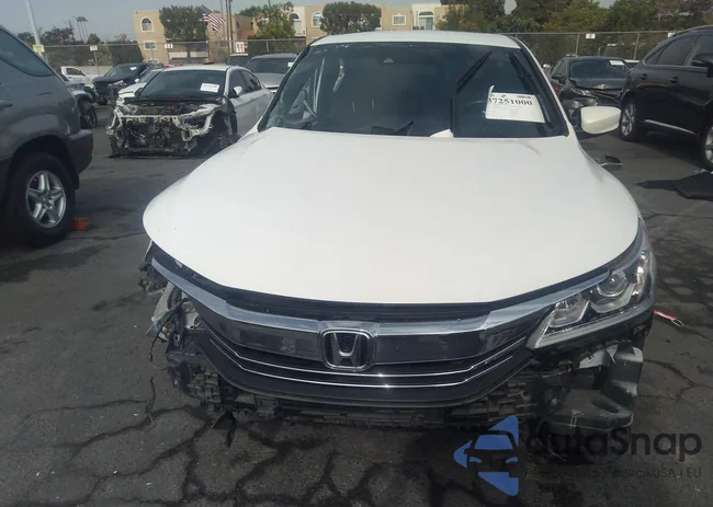 1HGCR2F66HA014857: 37251000