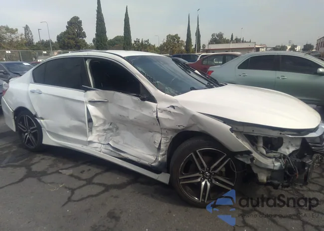 1HGCR2F66HA014857: 37251000