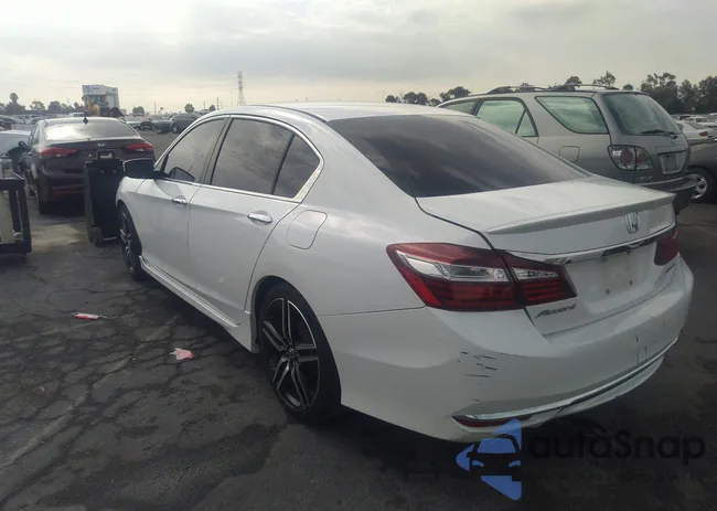 1HGCR2F66HA014857: 37251000