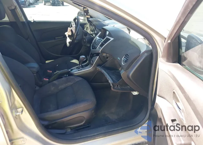 1G1PC5SB8D7121818: 37265432