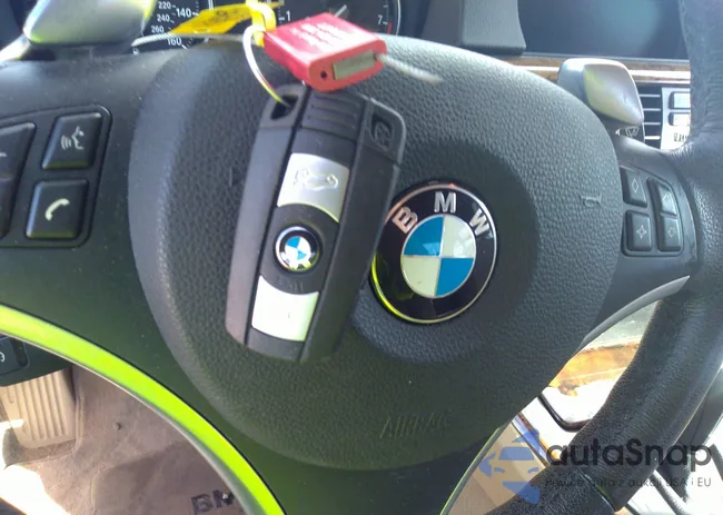 WBAVB73538KY63713: 37295643