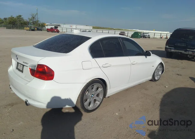 WBAVB73538KY63713: 37295643