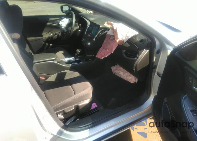 1G1ZG5STXNF102930: 37306209