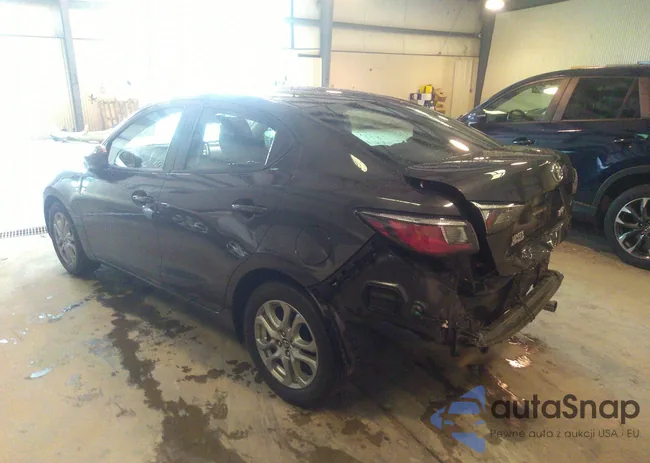 3MYDLBYV5HY181345: 37308172