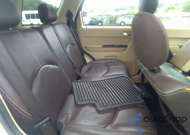 4F2CZ96148KM20495: 37331994