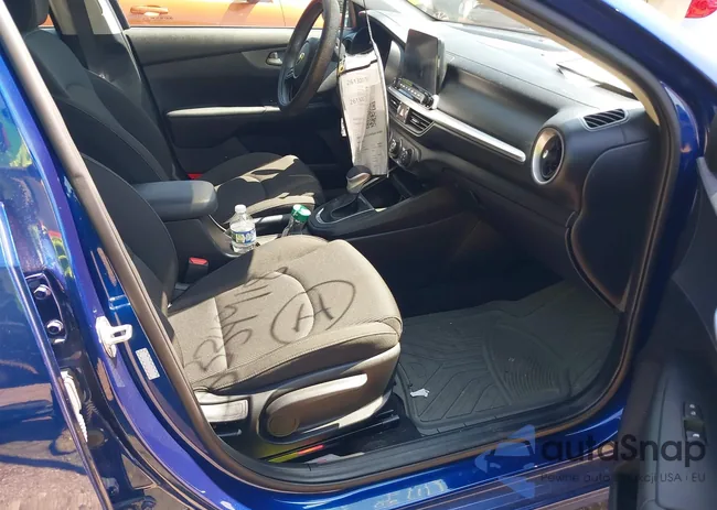 3KPF24AD1LE232485: 37334918