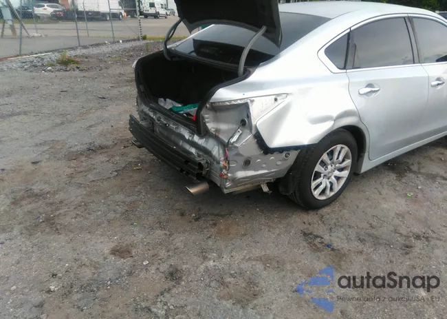 1N4AL3AP0HN346935: 37343146