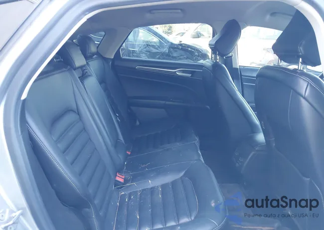 3FA6P0CD5LR130886: 37346719