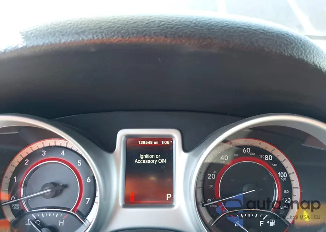 3C4PDCBG0HT503945: 37351592