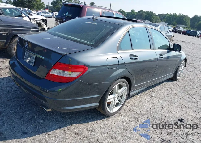 WDDGF56XX8R030862: 37389544