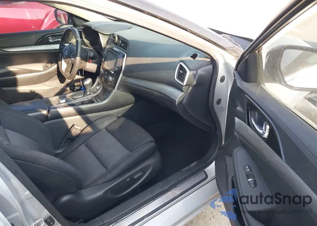 1N4AA6AP2HC444836: 37393152