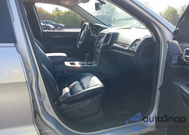 1C4RJFAG2DC609937: 37393165